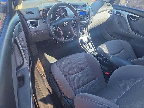 2013 HYUNDAI ELANTRA