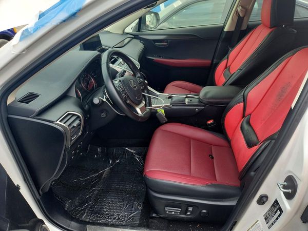 2021 LEXUS NX 300 — DENT