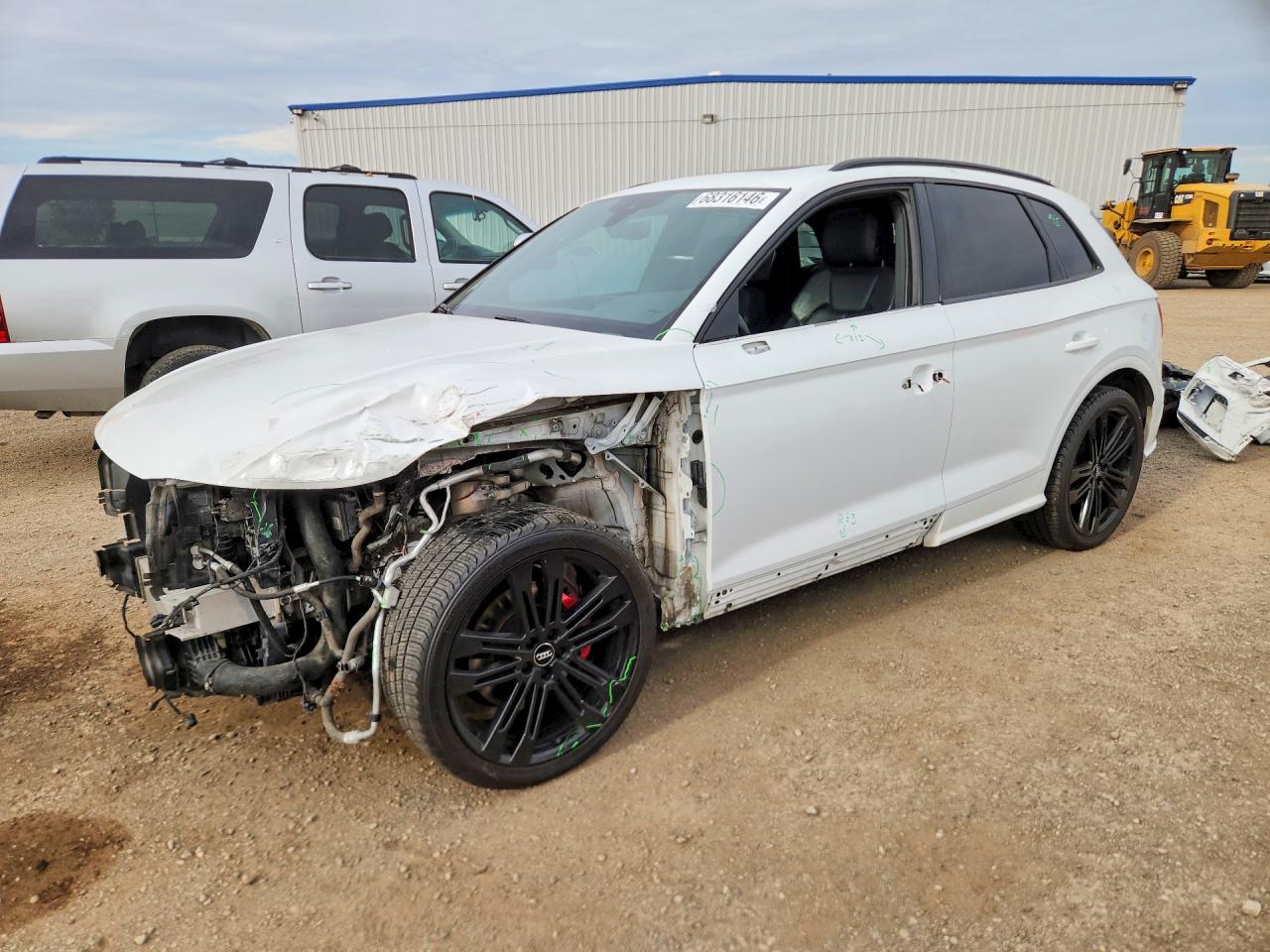 2018 AUDI SQ5 quattro Prestige — Front 3/4