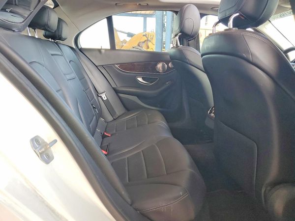 2015 MERCEDES-BENZ C Base