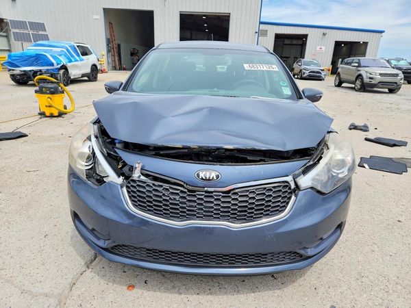 2016 KIA FORTE5 GL (Middle-Low Grade)