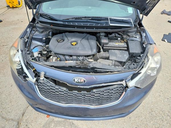 2016 KIA FORTE5 GL (Middle-Low Grade)