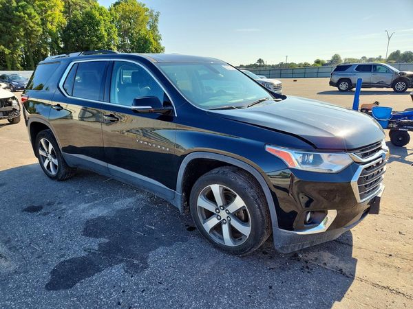2018 CHEVROLET TRAVERSE LT