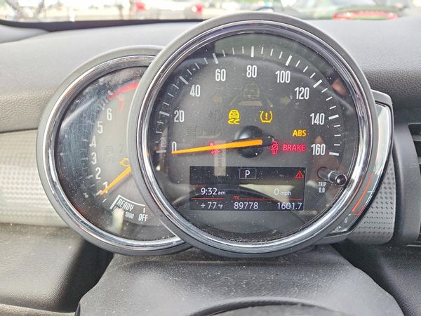 2019 MINI COOPER