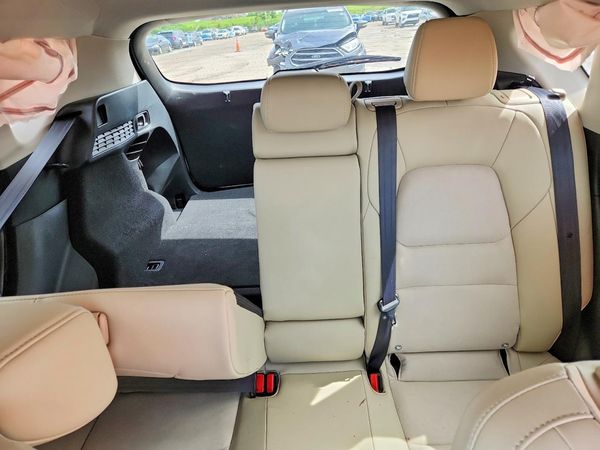 2022 MAZDA CX-5 Select Package