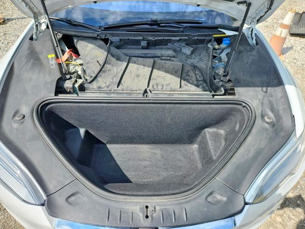 2018 TESLA MODEL S