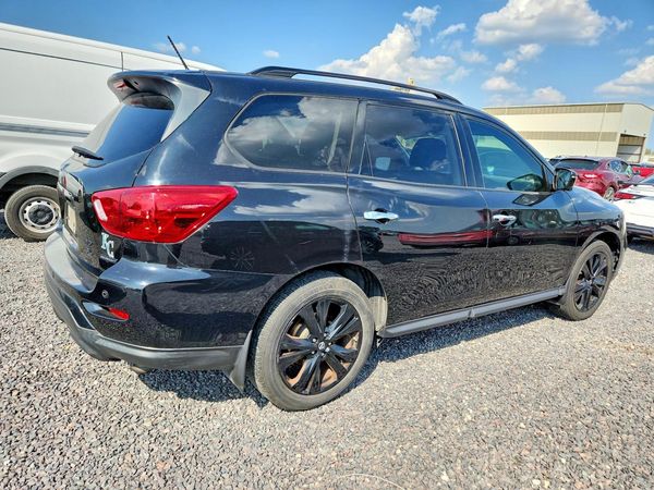 2018 NISSAN PATHFINDER