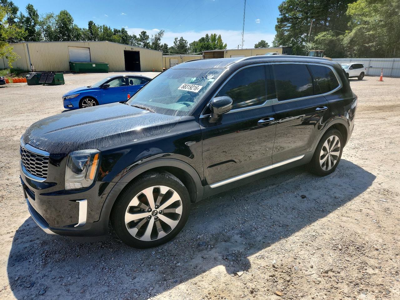 2020 KIA TELLURIDE S — Front 3/4