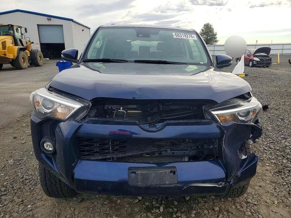 2022 TOYOTA 4RUNNER SR5 Prem