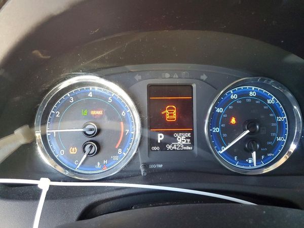 2017 TOYOTA COROLLA