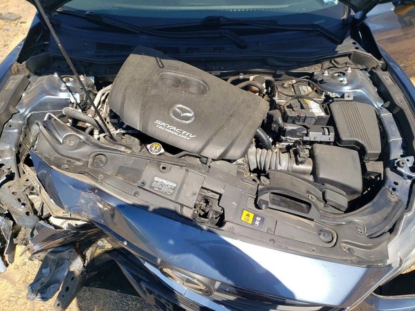 2014 MAZDA 6 Touring/Sky-D/GS — Engine bay