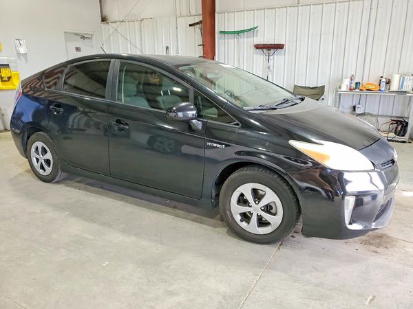 2012 TOYOTA PRIUS