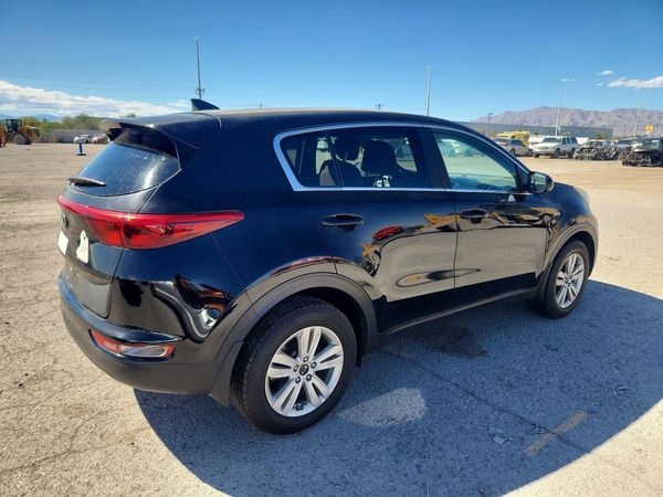 2017 KIA SPORTAGE LX