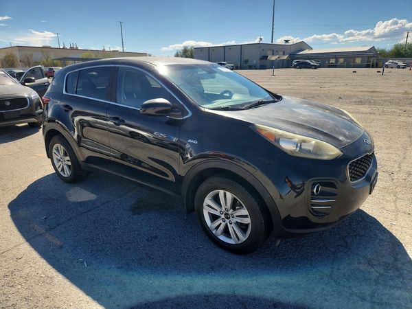 2017 KIA SPORTAGE LX