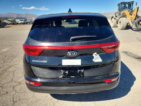 2017 KIA SPORTAGE LX