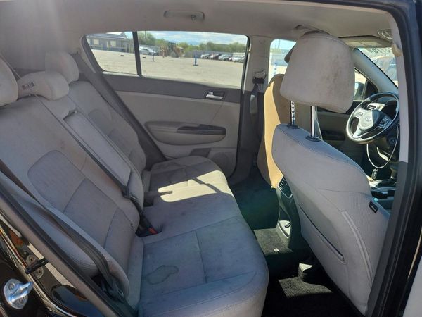 2017 KIA SPORTAGE LX