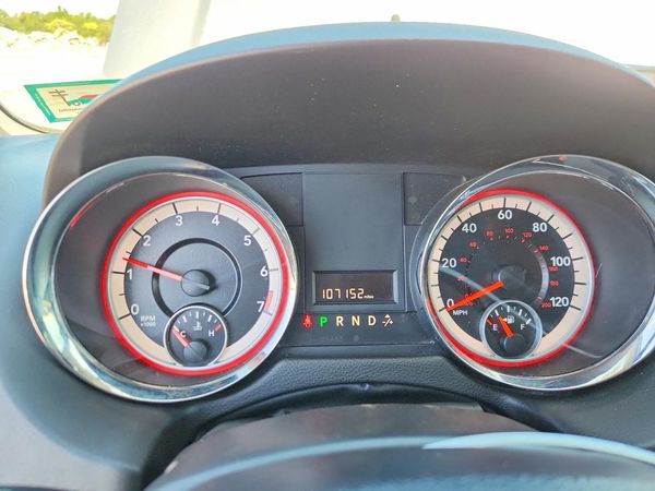 2013 DODGE CARAVAN SE