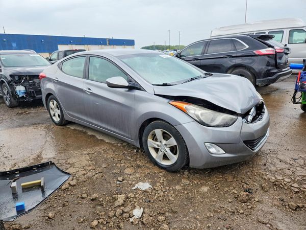 2012 HYUNDAI ELANTRA GLS(Middle grade)