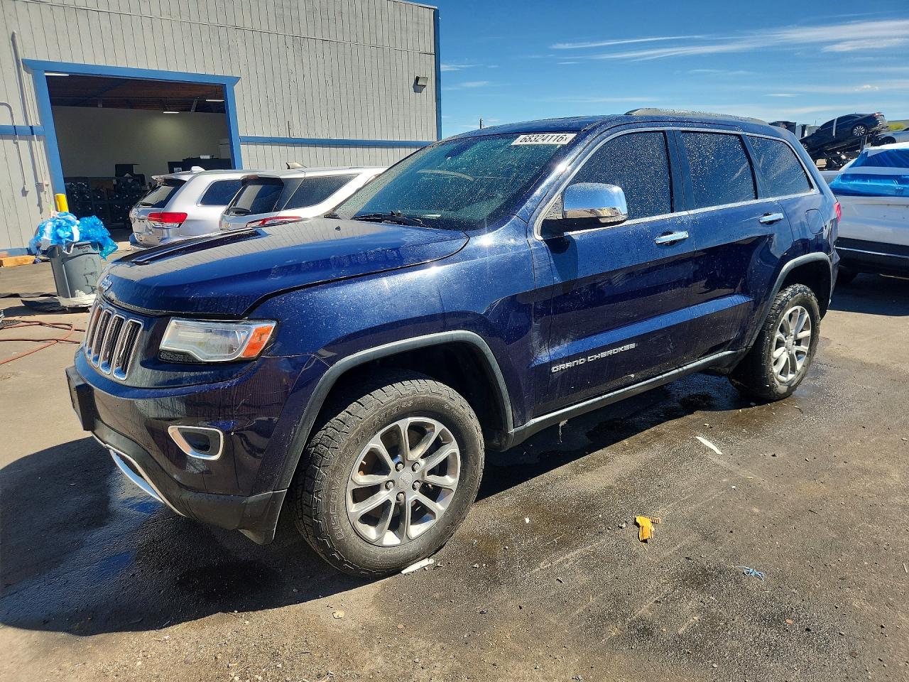 2014 JEEP CHEROKEE Limited — Front 3/4