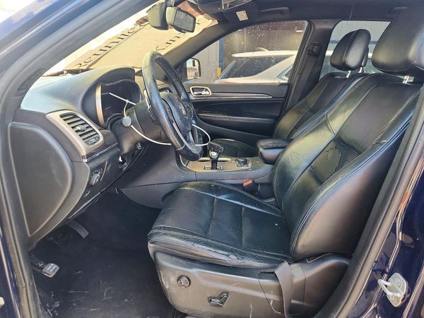 2014 JEEP CHEROKEE Limited — DENT