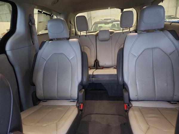2018 CHRYSLER PACIFICA — SUVN