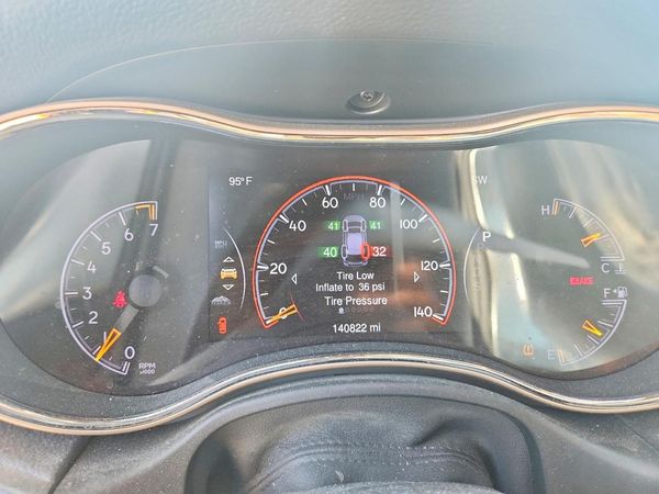 2015 JEEP GRAND CHEROKEE Limited