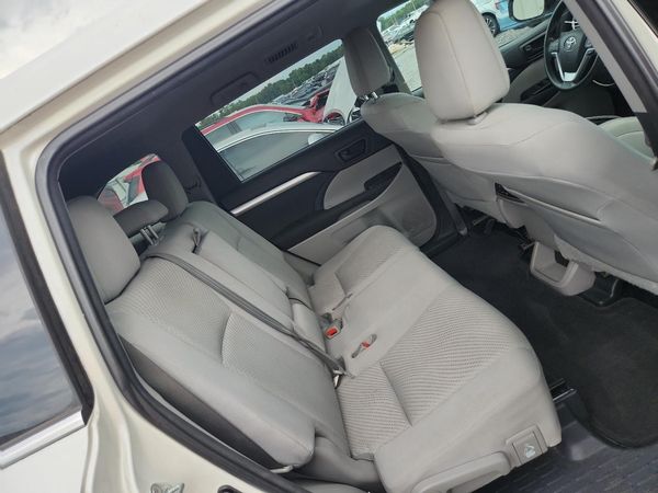 2015 TOYOTA HIGHLANDER