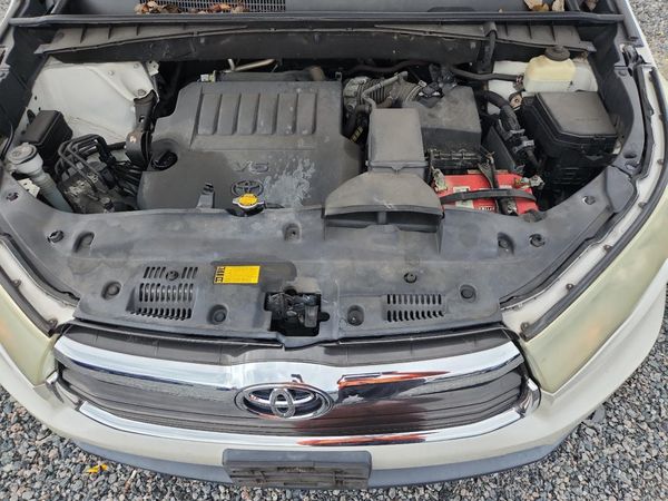 2015 TOYOTA HIGHLANDER