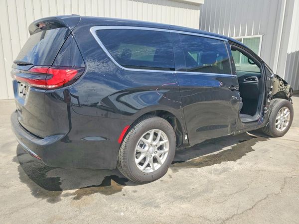 2026 CHRYSLER PACIFICA Select — PSRA