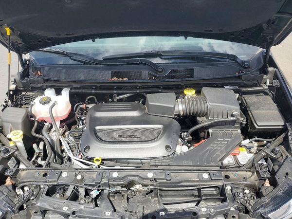 2026 CHRYSLER PACIFICA Select — Engine bay