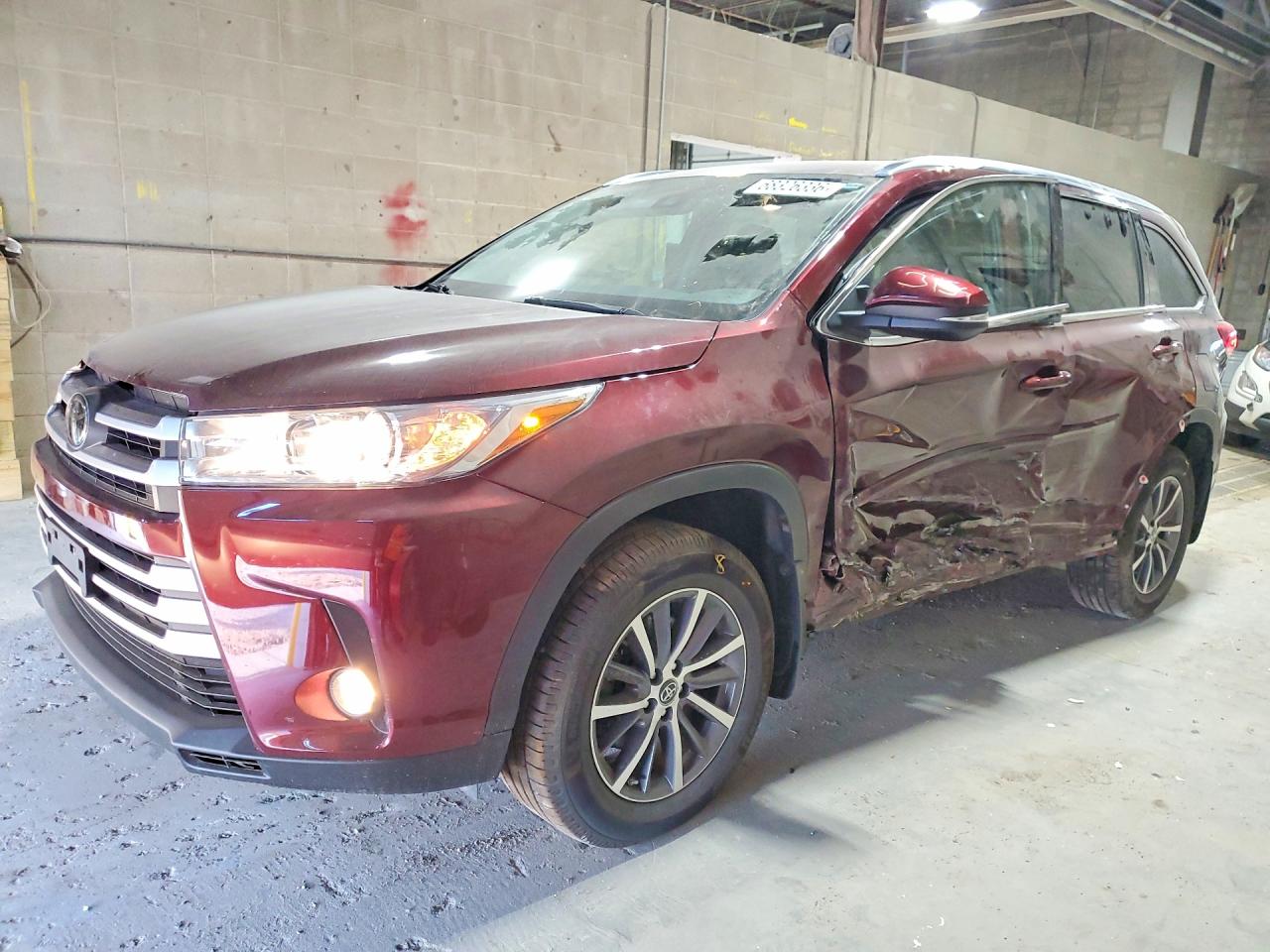 2018 TOYOTA HIGHLANDER