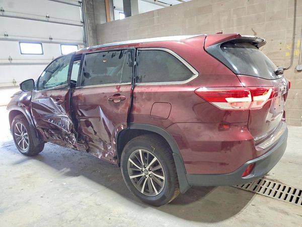 2018 TOYOTA HIGHLANDER