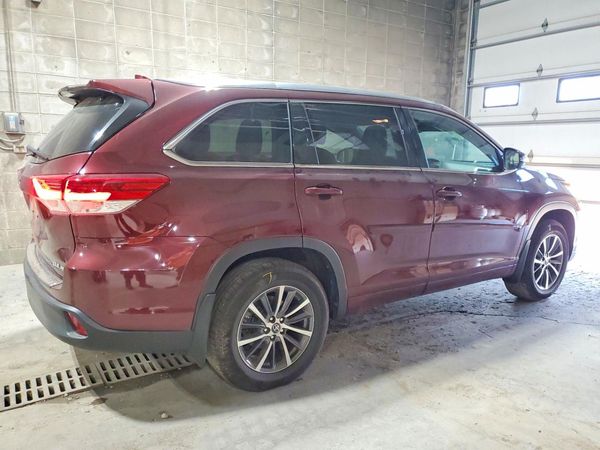 2018 TOYOTA HIGHLANDER