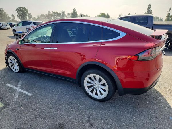 2018 TESLA MODEL X