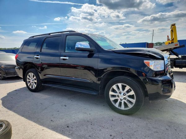 2013 TOYOTA SEQUOIA Limited — Passenger 3/4