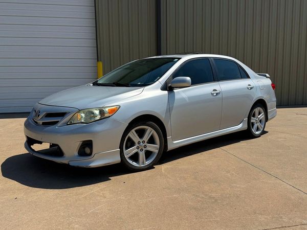 2013 TOYOTA COROLLA
