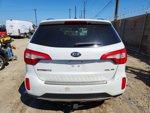 2015 KIA SORENTO
