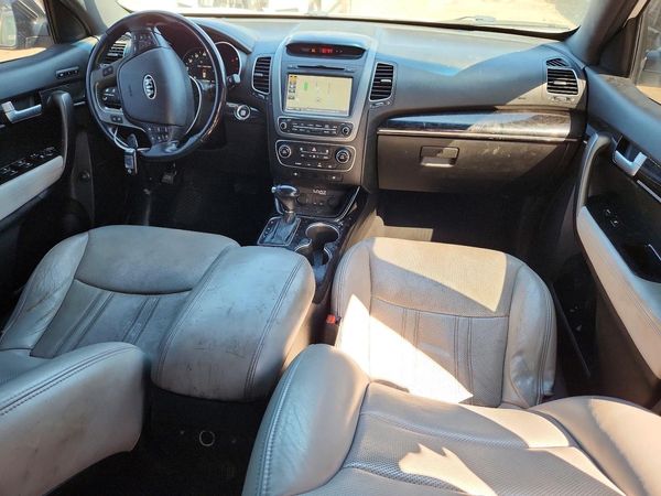 2015 KIA SORENTO