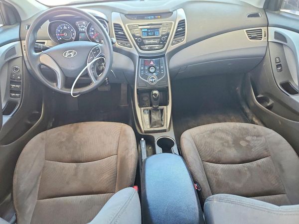 2016 HYUNDAI ELANTRA