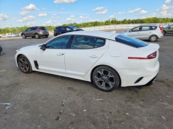 2020 KIA STINGER