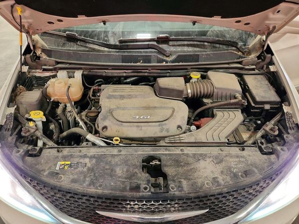 2017 CHRYSLER PACIFICA Touring L Plus
