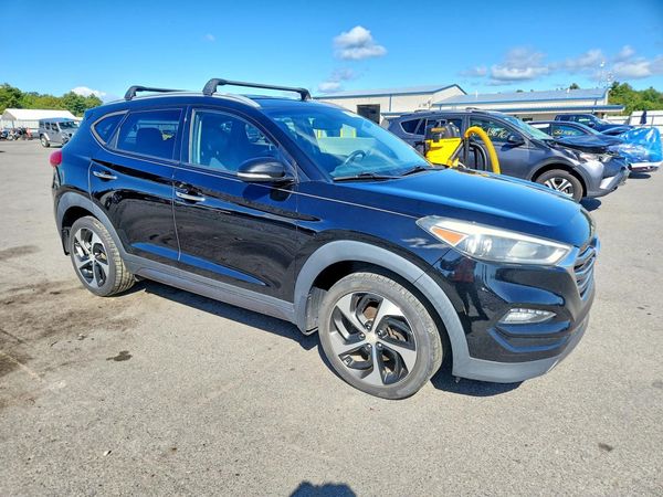 2016 HYUNDAI TUCSON