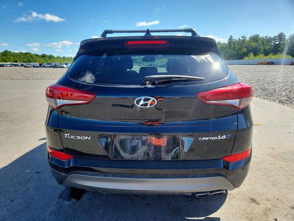 2016 HYUNDAI TUCSON