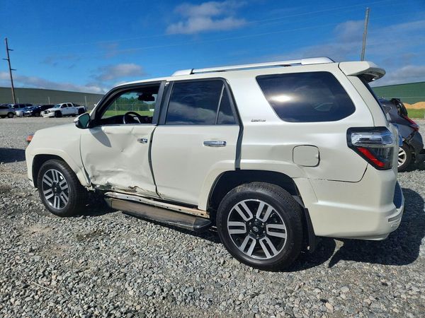 2023 TOYOTA 4RUNNER