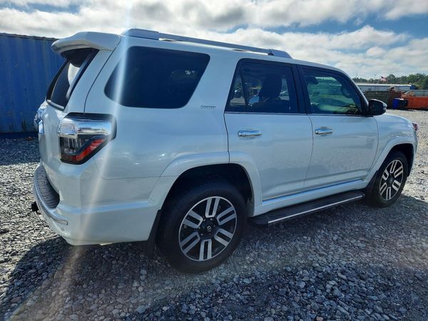 2023 TOYOTA 4RUNNER
