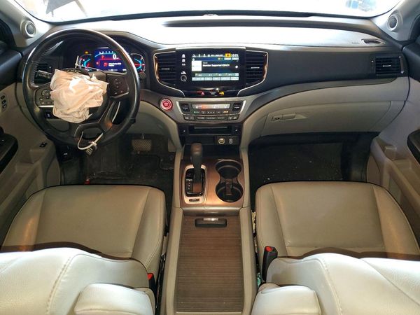 2020 HONDA PILOT