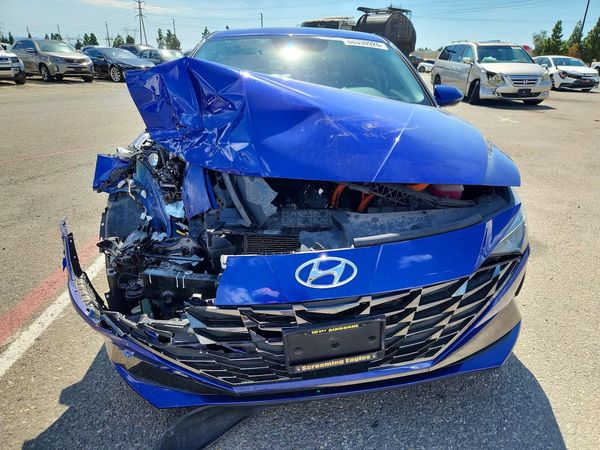 2023 HYUNDAI ELANTRA Limited