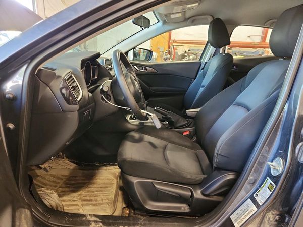2014 MAZDA 3 Sport/GX