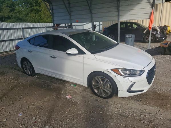 2017 HYUNDAI ELANTRA