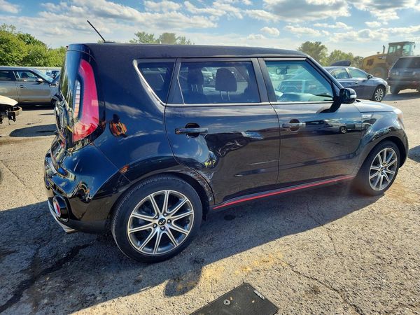 2019 KIA SOUL Exclaim